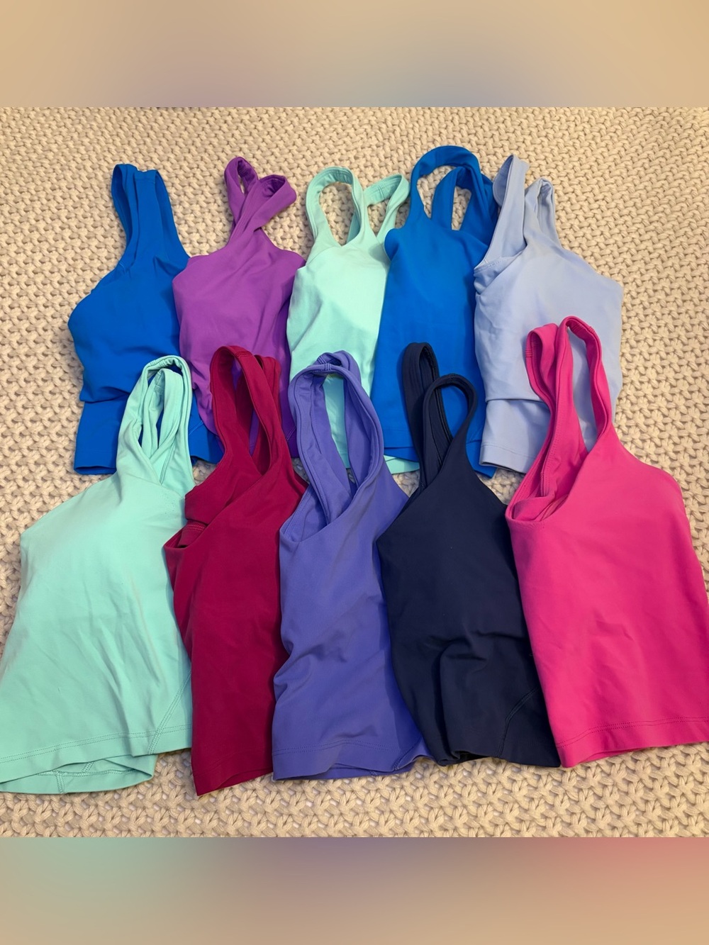 Lululemon align tanks
